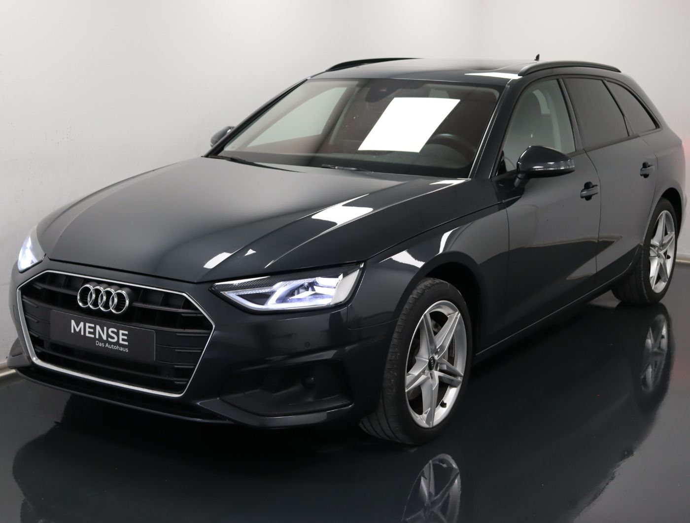 Fahrzeugabbildung Audi A4 Avant 40 TDI S tronic |Pano|FLA|AkustikGlas
