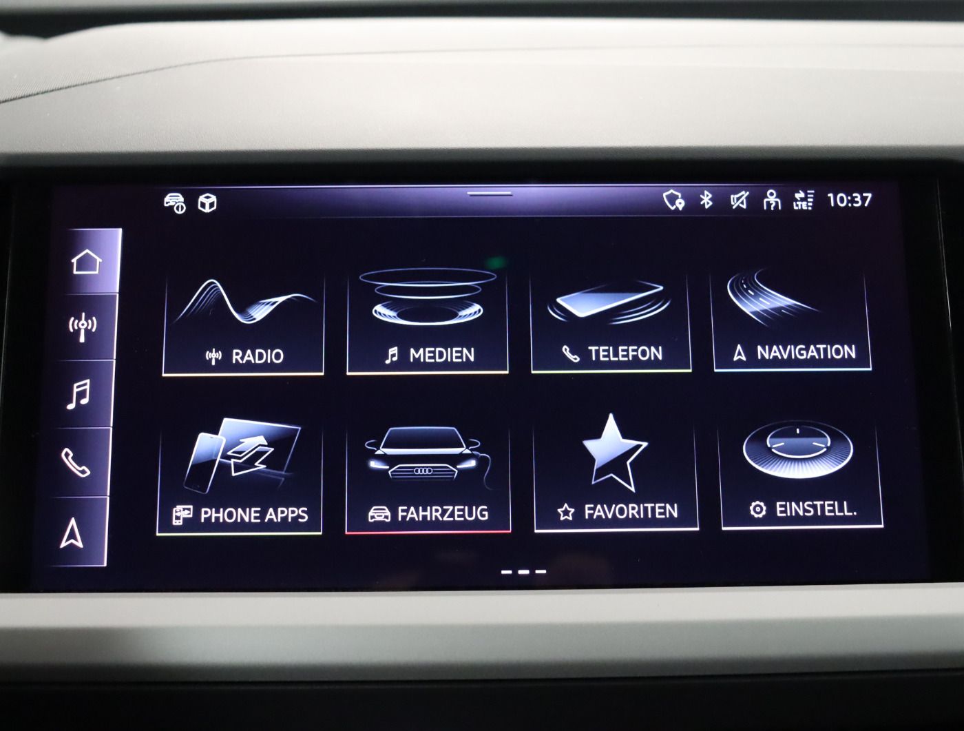 Fahrzeugabbildung Audi Q4 Sportback e-tron 45 e-tron S line |STH|HUD|LM