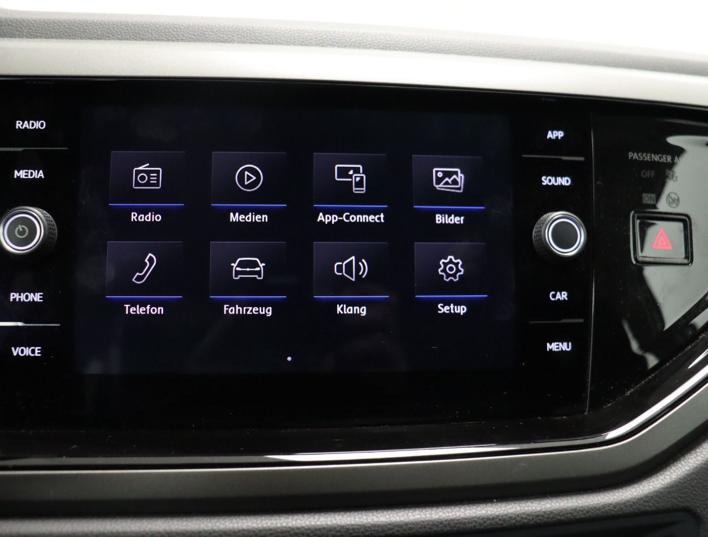 Fahrzeugabbildung Volkswagen Polo 1.0 TSI Comfortline |CarPlay|LM