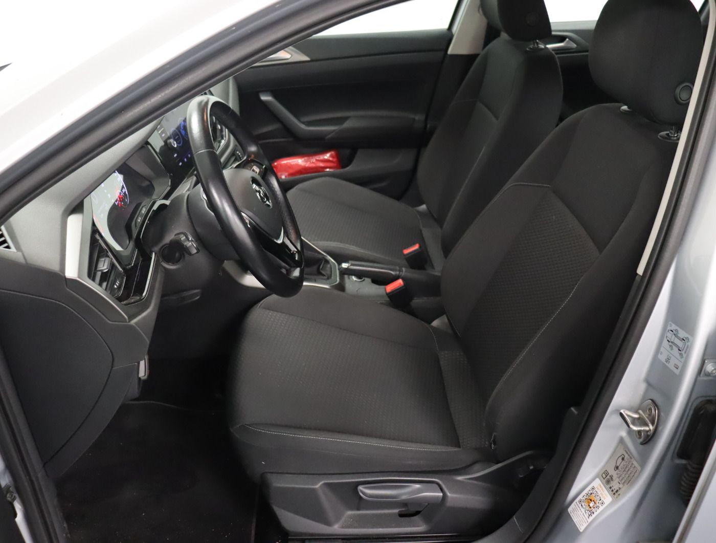 Fahrzeugabbildung Volkswagen Polo 1.0 TSI Comfortline |CarPlay|LM