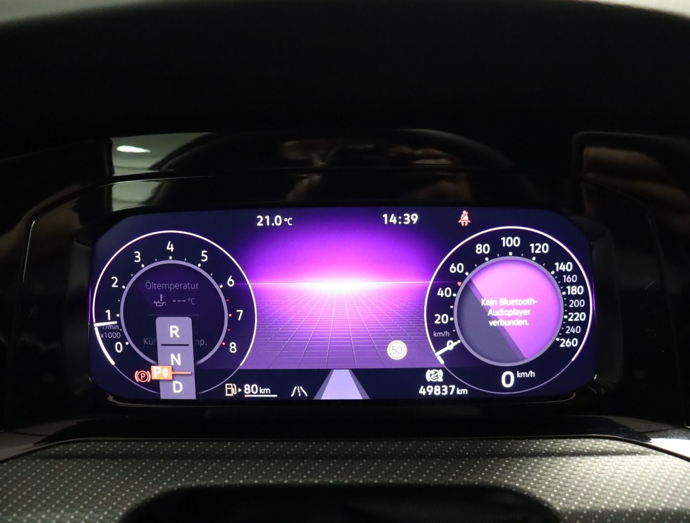 Fahrzeugabbildung Volkswagen Golf VIII 1.5 eTSI DSG R-Line |ACC|VirtualCP|LM