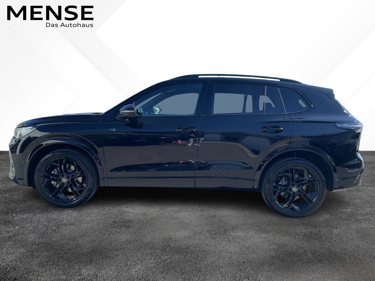 Fahrzeugabbildung Volkswagen Tiguan eHybrid R-Line AHK Pano BlackStyle Navi