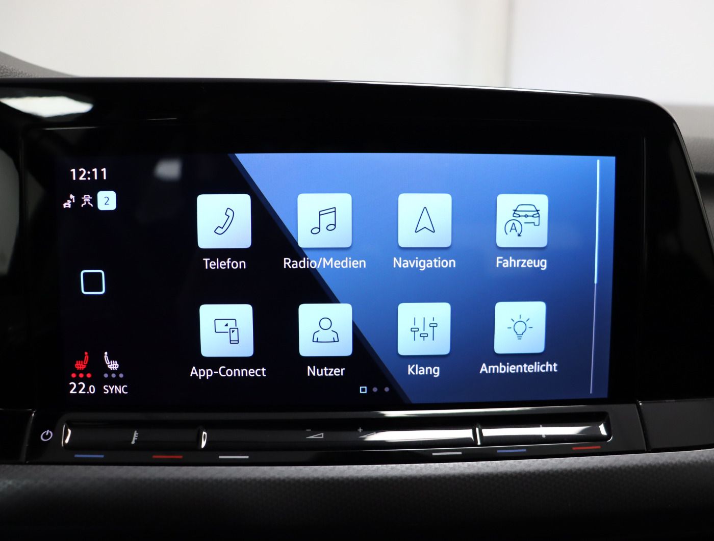 Fahrzeugabbildung Volkswagen Golf VIII 1.5 TSI ACTIVE |VirtualCP|ACC|CarPlay
