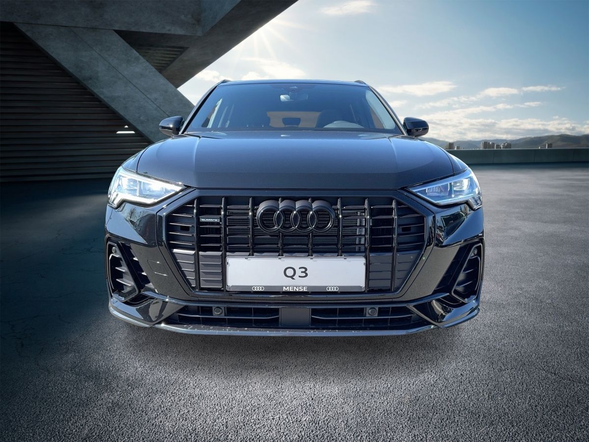 Fahrzeugabbildung Audi Q3 S line 40TFSI quattro S tronic AHK Pano