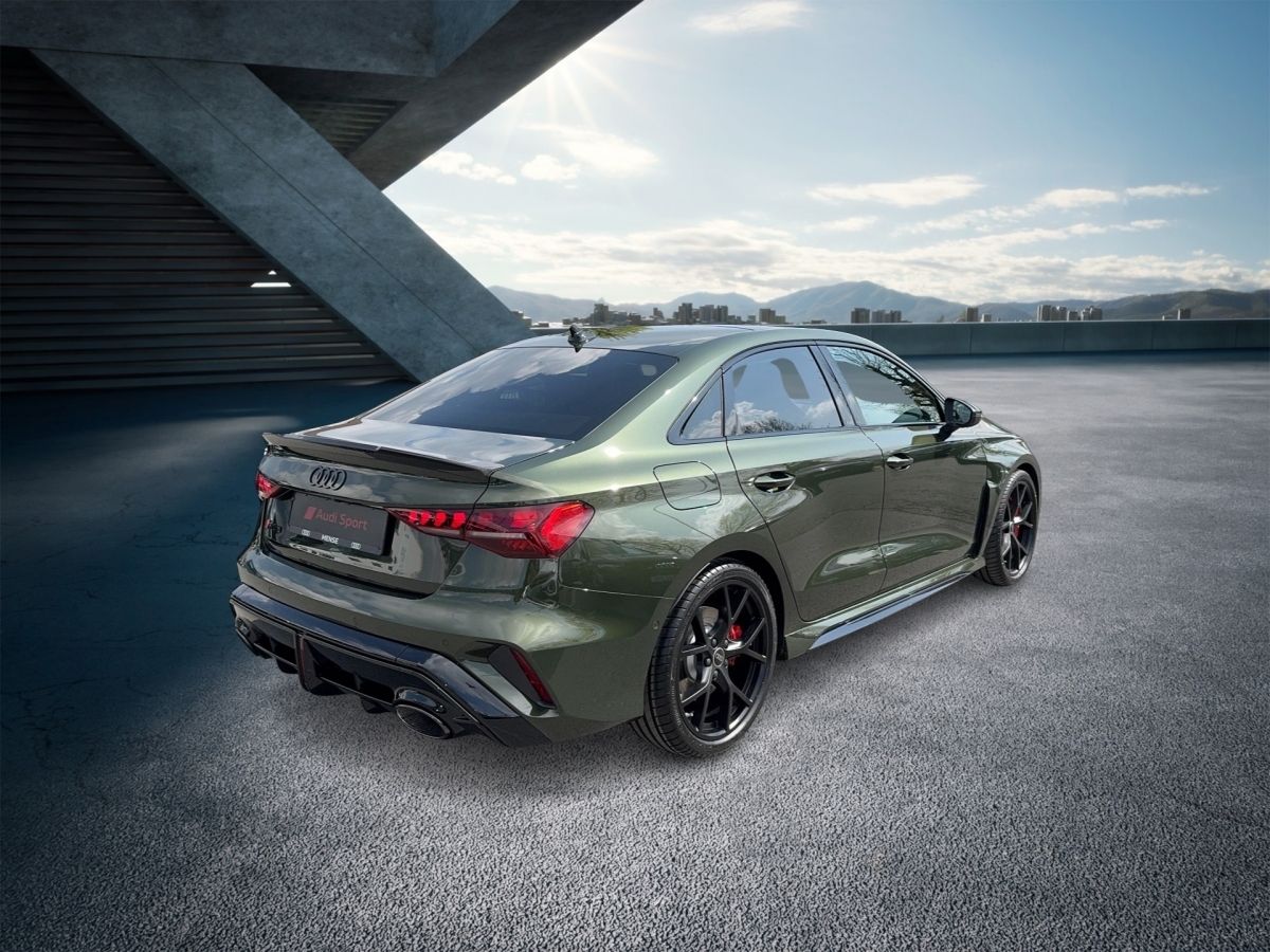 Fahrzeugabbildung Audi RS3 Limousine |ACC|HUD|Pano