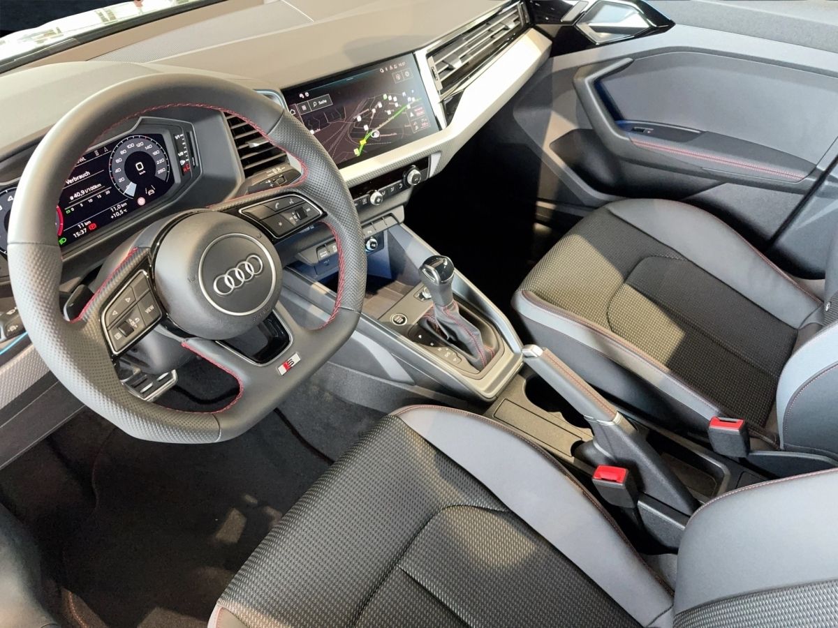 Fahrzeugabbildung Audi A1 Sportback S line 40 TFSI S tronic |ACC|LED|LM