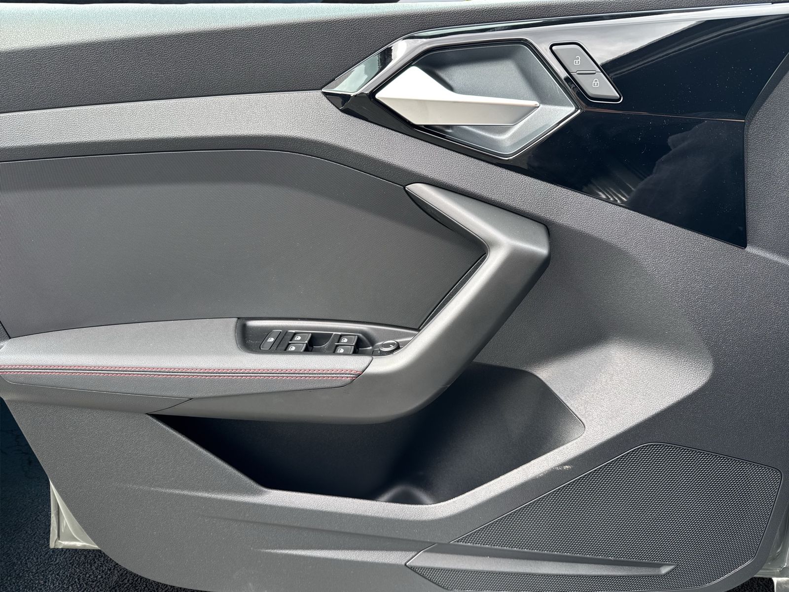 Fahrzeugabbildung Audi A1 Sportback S line 40TFSI S tronic |ACC|SpurH