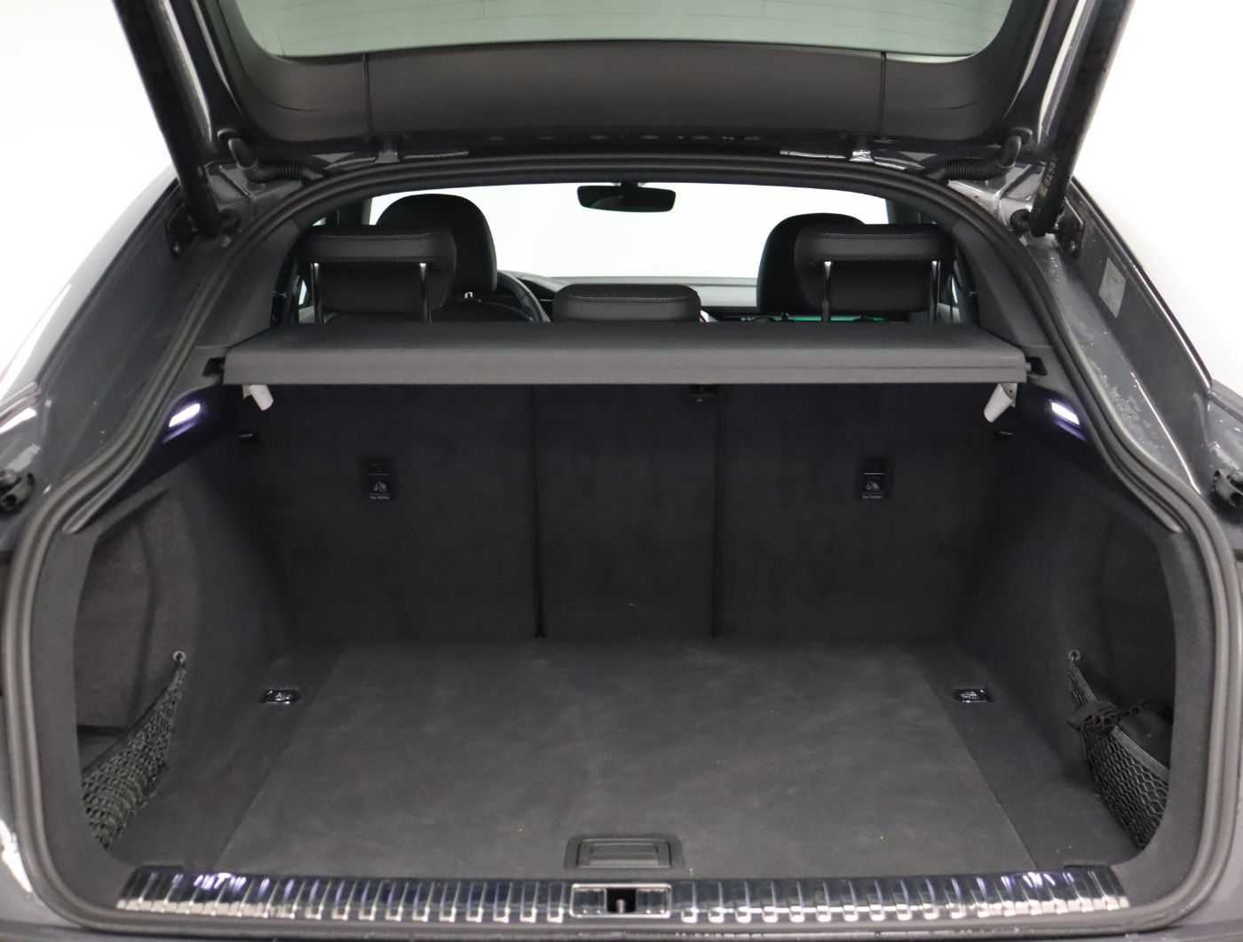 Fahrzeugabbildung Audi Q8 e-tron Sportback 55 quattro advanced |Luft