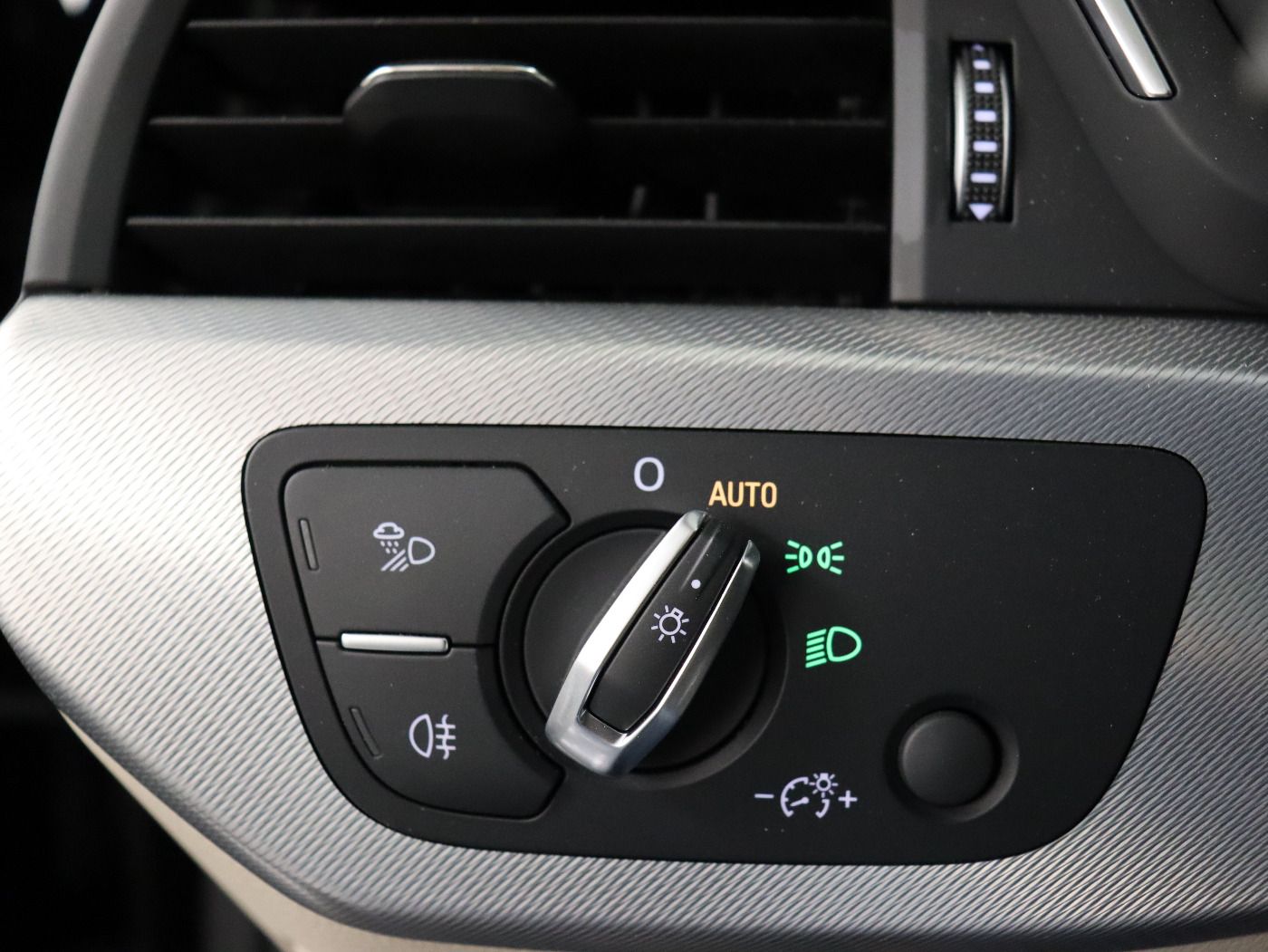 Fahrzeugabbildung Audi A5 Sportback 40 g-tron S tronic S line |CarPlay