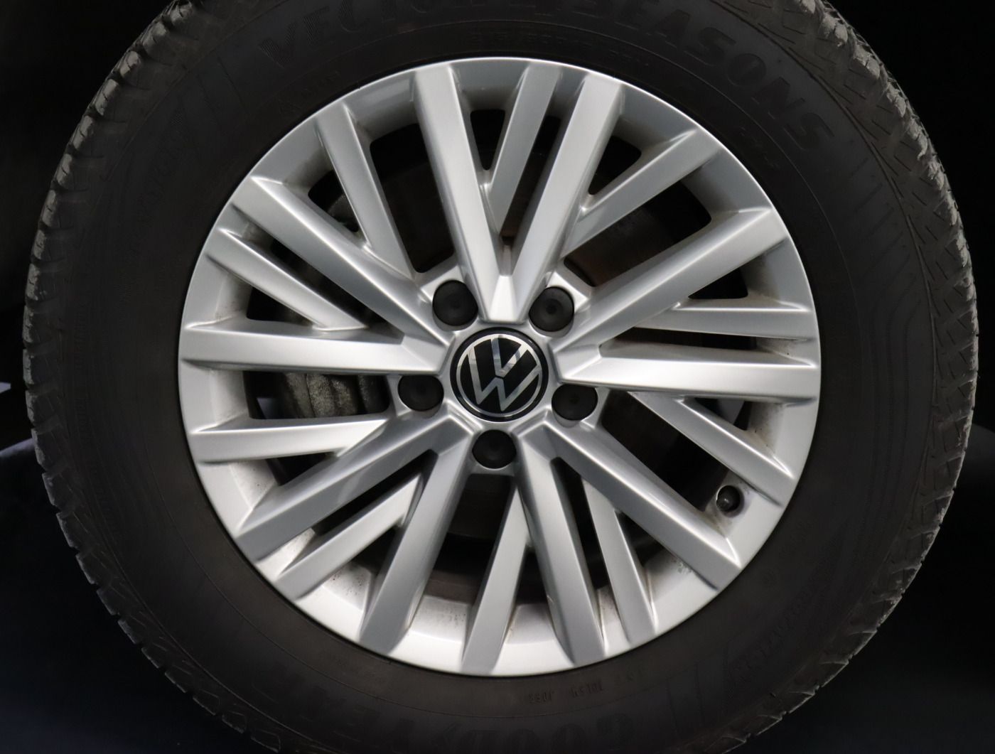 Fahrzeugabbildung Volkswagen T-Roc 1.0 TSI LIFE |VirtualCP|CarPlay|LM|KlimaA