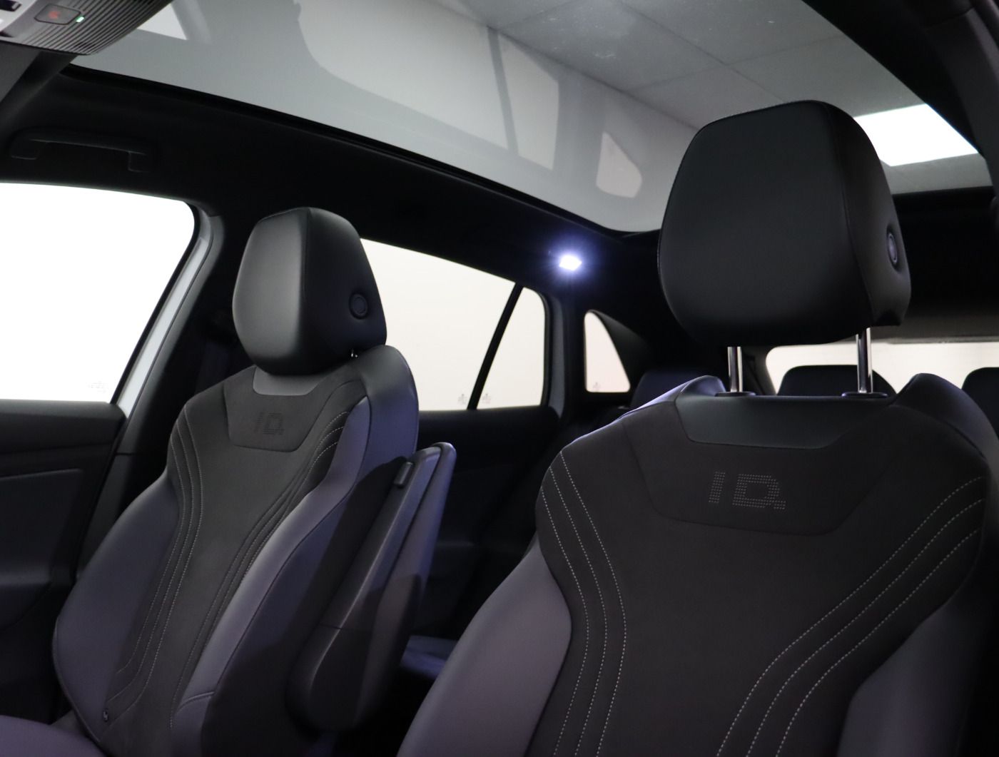 Fahrzeugabbildung Volkswagen ID.4 Pro Performance |AHK|Massage|WPumpe|CarPlay