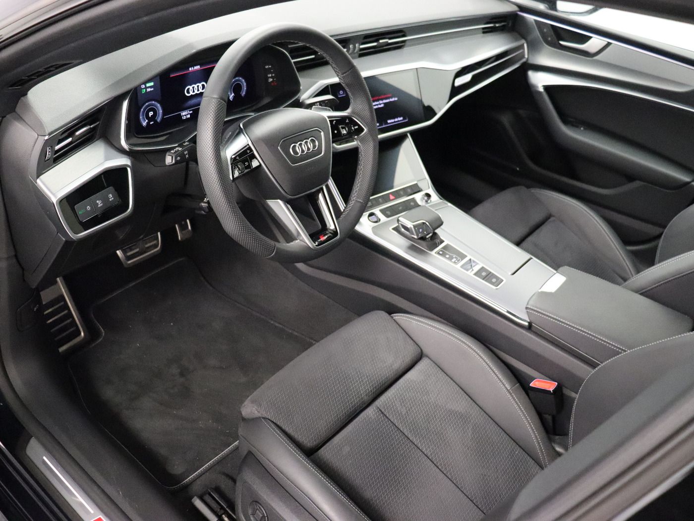 Fahrzeugabbildung Audi A7 Sportback 55 TFSI e quattro S tronic S line