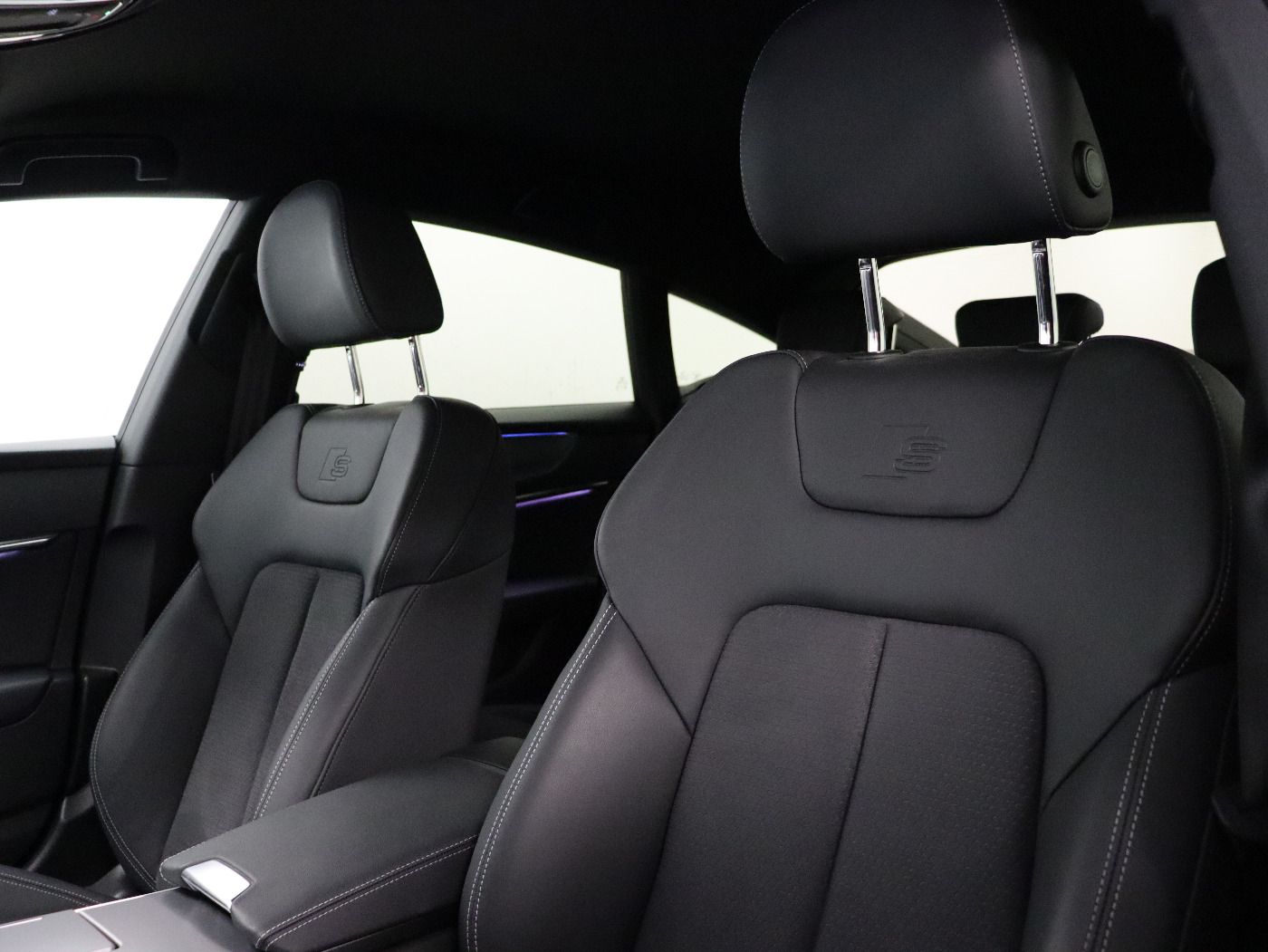 Fahrzeugabbildung Audi A7 Sportback 55 TFSI e quattro S tronic S line
