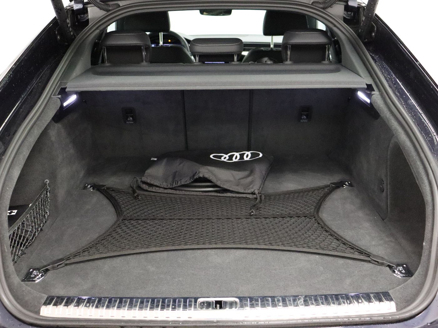 Fahrzeugabbildung Audi A7 Sportback 55 TFSI e quattro S tronic S line