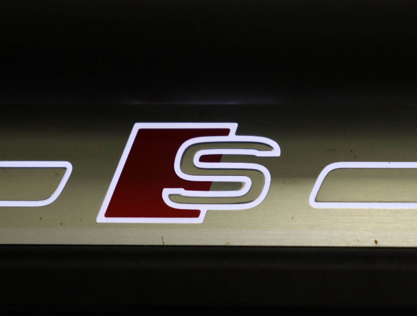 Fahrzeugabbildung Audi A5 Cabriolet 40 TDI quattro S tronic S line |ACC