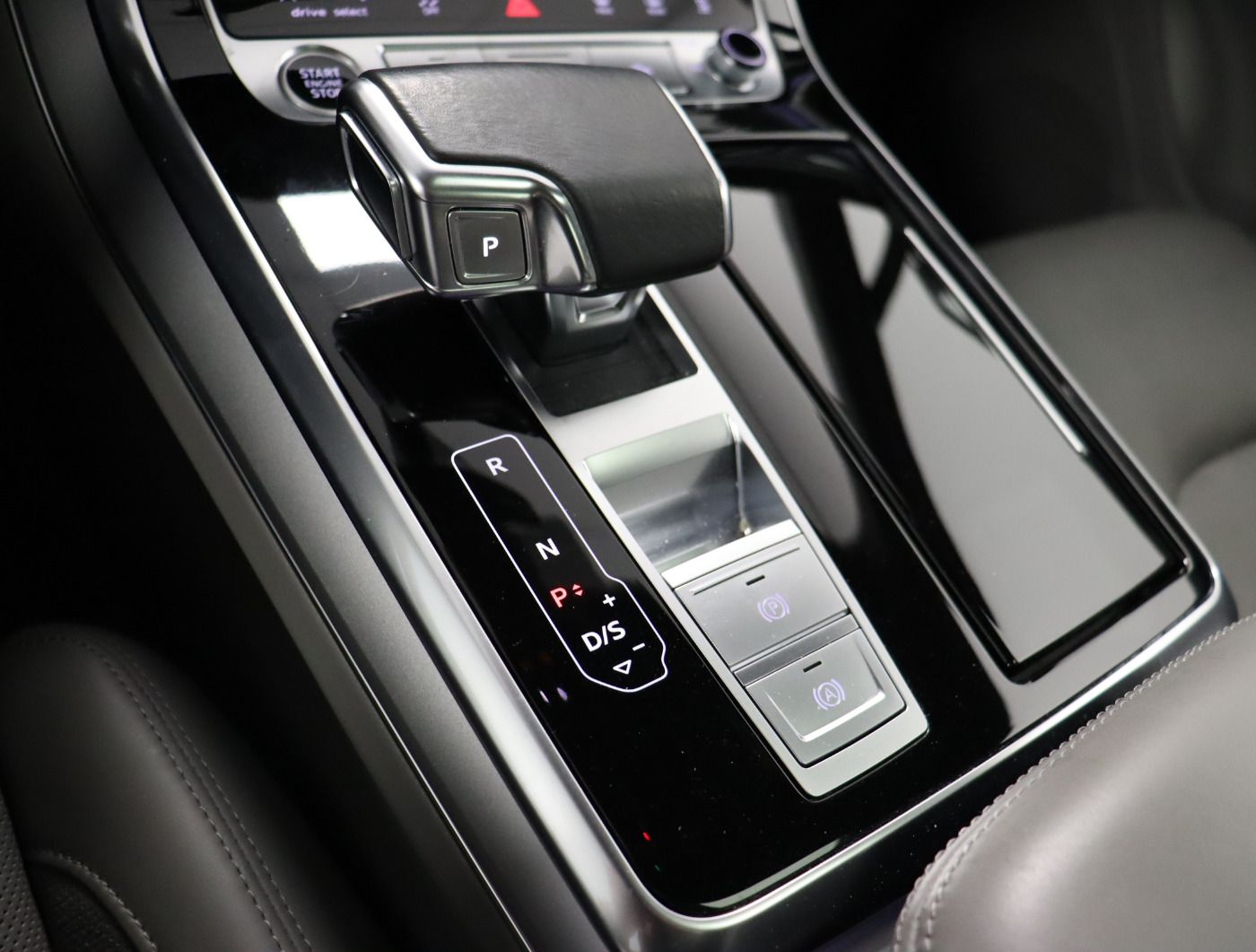 Fahrzeugabbildung Audi Q7 45 TDI quattro S line |Matrix|Luft|Pano