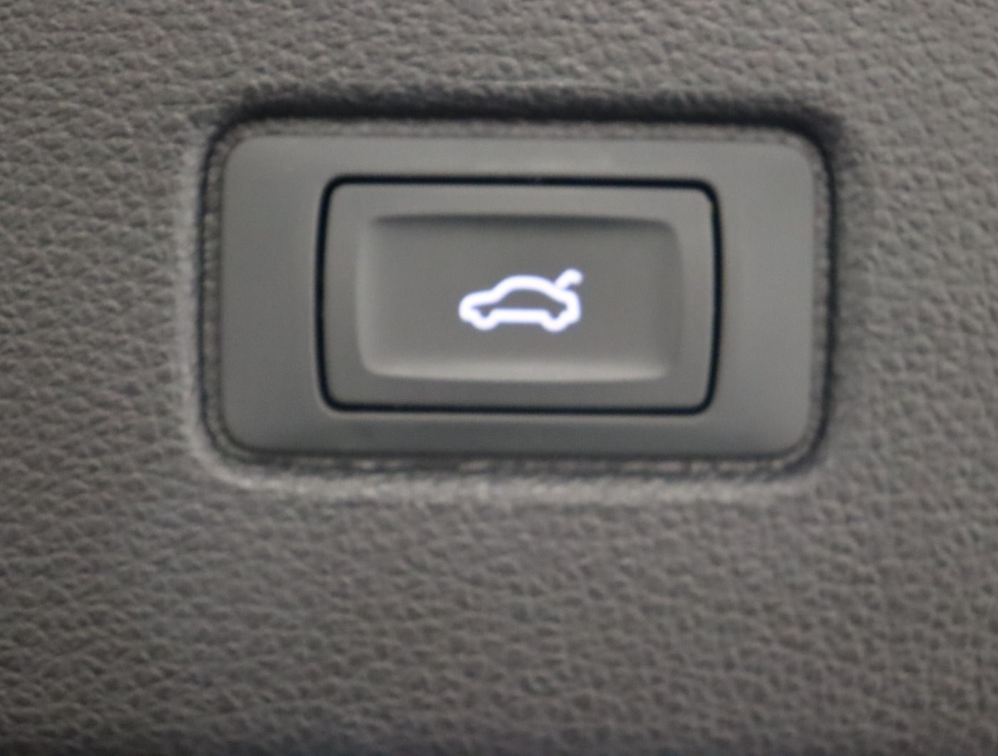 Fahrzeugabbildung Audi Q7 45 TDI quattro S line |Matrix|Luft|Pano