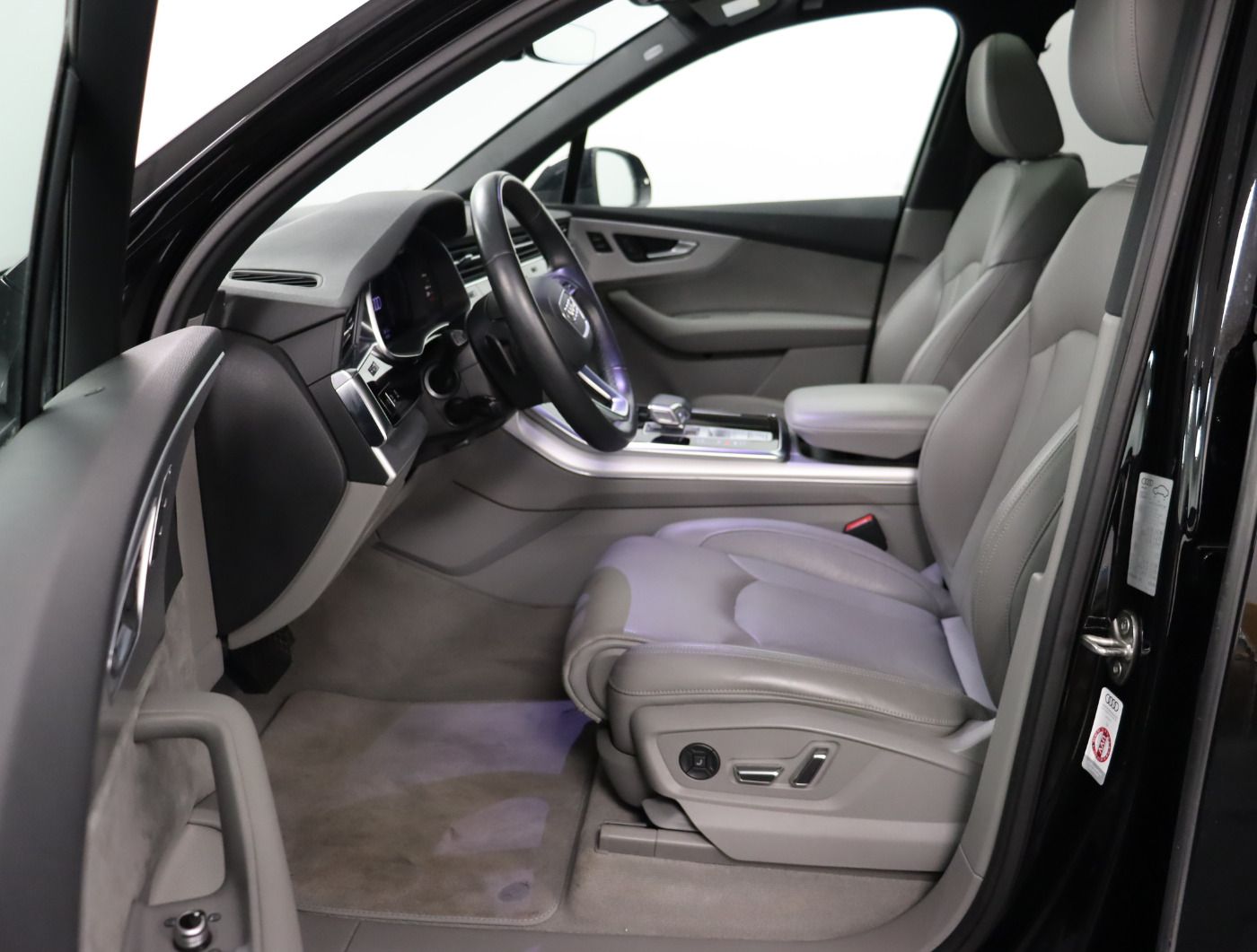 Fahrzeugabbildung Audi Q7 45 TDI quattro S line |Matrix|Luft|Pano