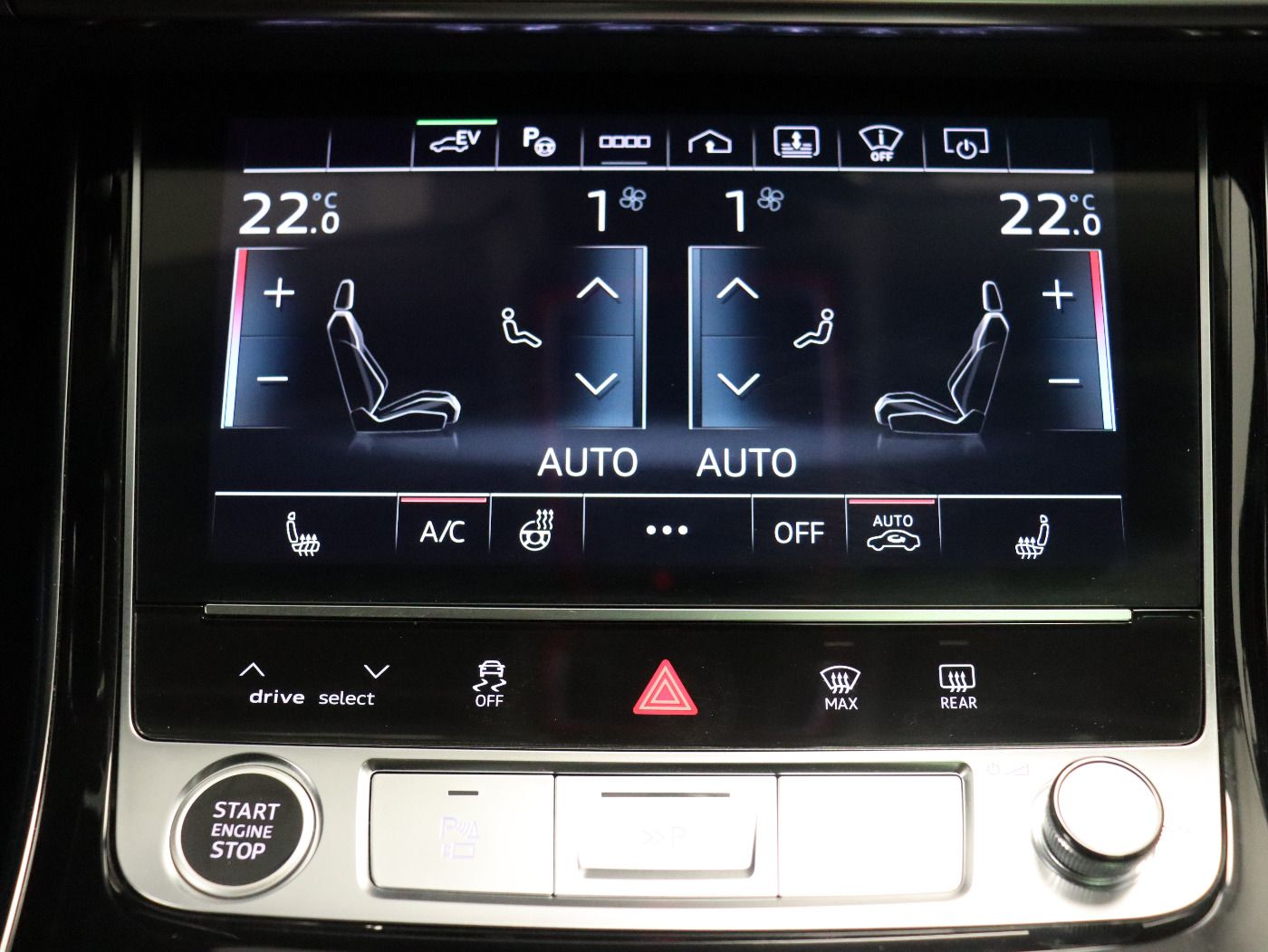 Fahrzeugabbildung Audi A8 lang 60 TFSI e quattro |Matrix|Luft|Pano|B&O