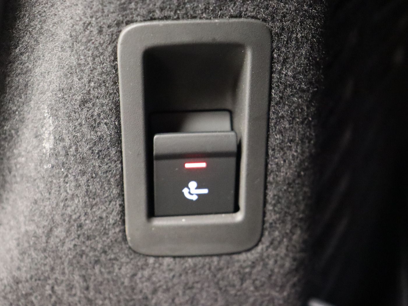 Fahrzeugabbildung Audi A8 lang 60 TFSI e quattro |Matrix|Luft|Pano|B&O