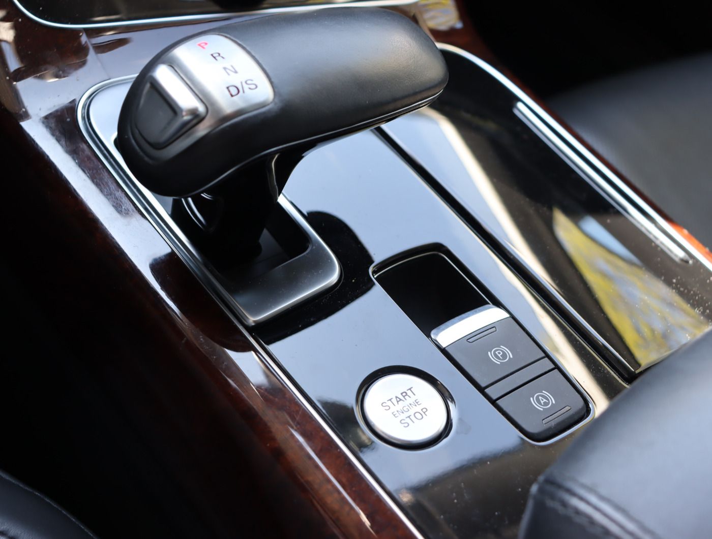 Fahrzeugabbildung Audi A8 3.0 TDI quattro tiptronic |Luft|4xSHZ|ACC|STH
