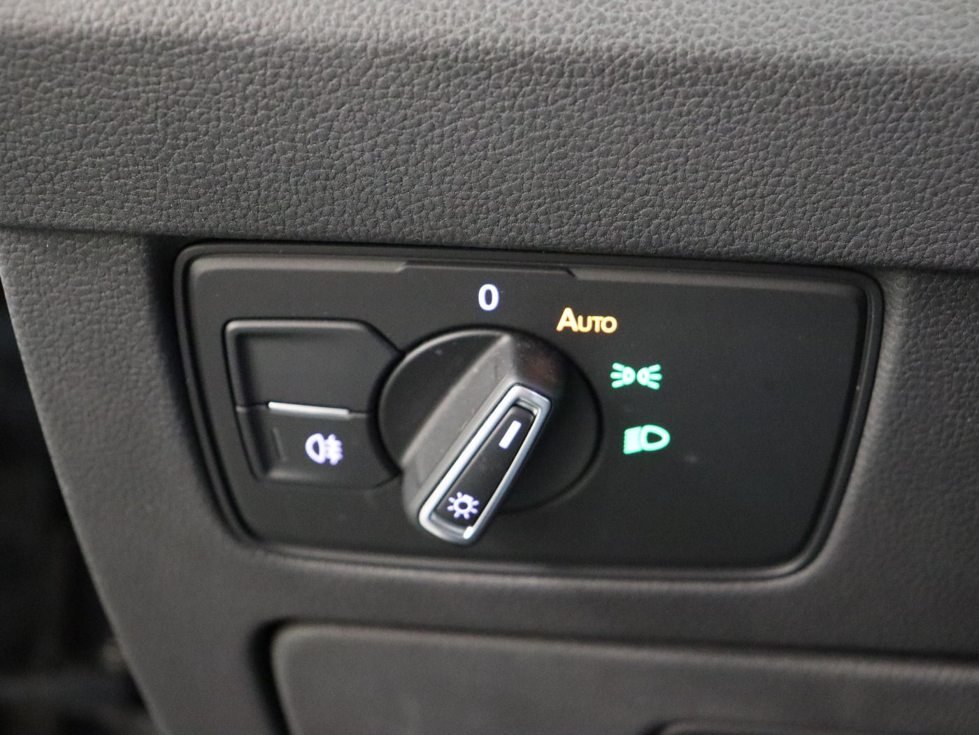 Fahrzeugabbildung Volkswagen Arteon Shootingbrake 2.0 TDI DSG 4Motion |AHK|LM
