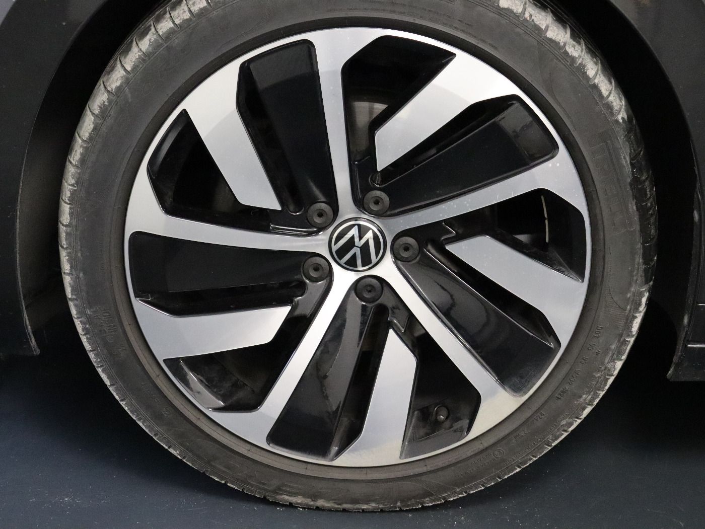 Fahrzeugabbildung Volkswagen Arteon Shootingbrake 2.0 TDI DSG 4Motion |AHK|LM