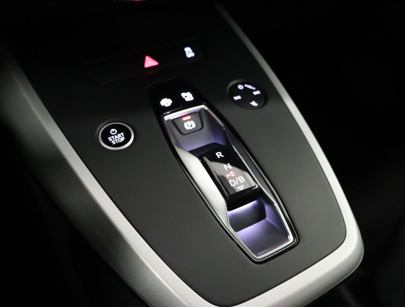 Fahrzeugabbildung Audi Q4 e-tron 40 |Matrix|ACC|WPumpe|STH|CarPlay|HUD