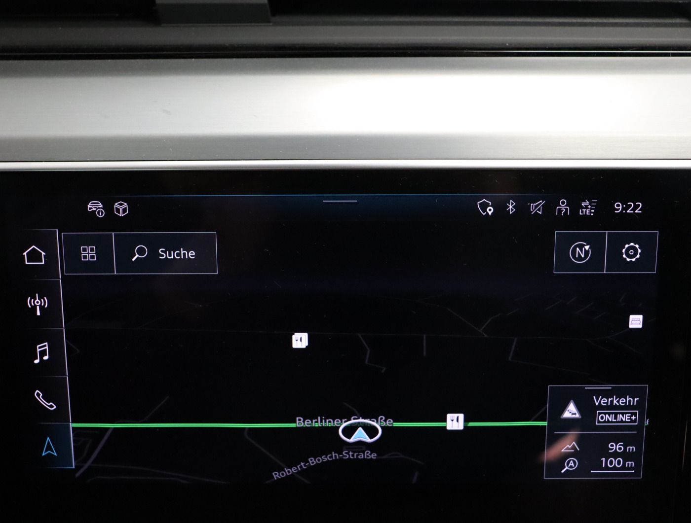 Fahrzeugabbildung Audi Q8 e-tron 55 quattro S line |Matrix|Luft|LED