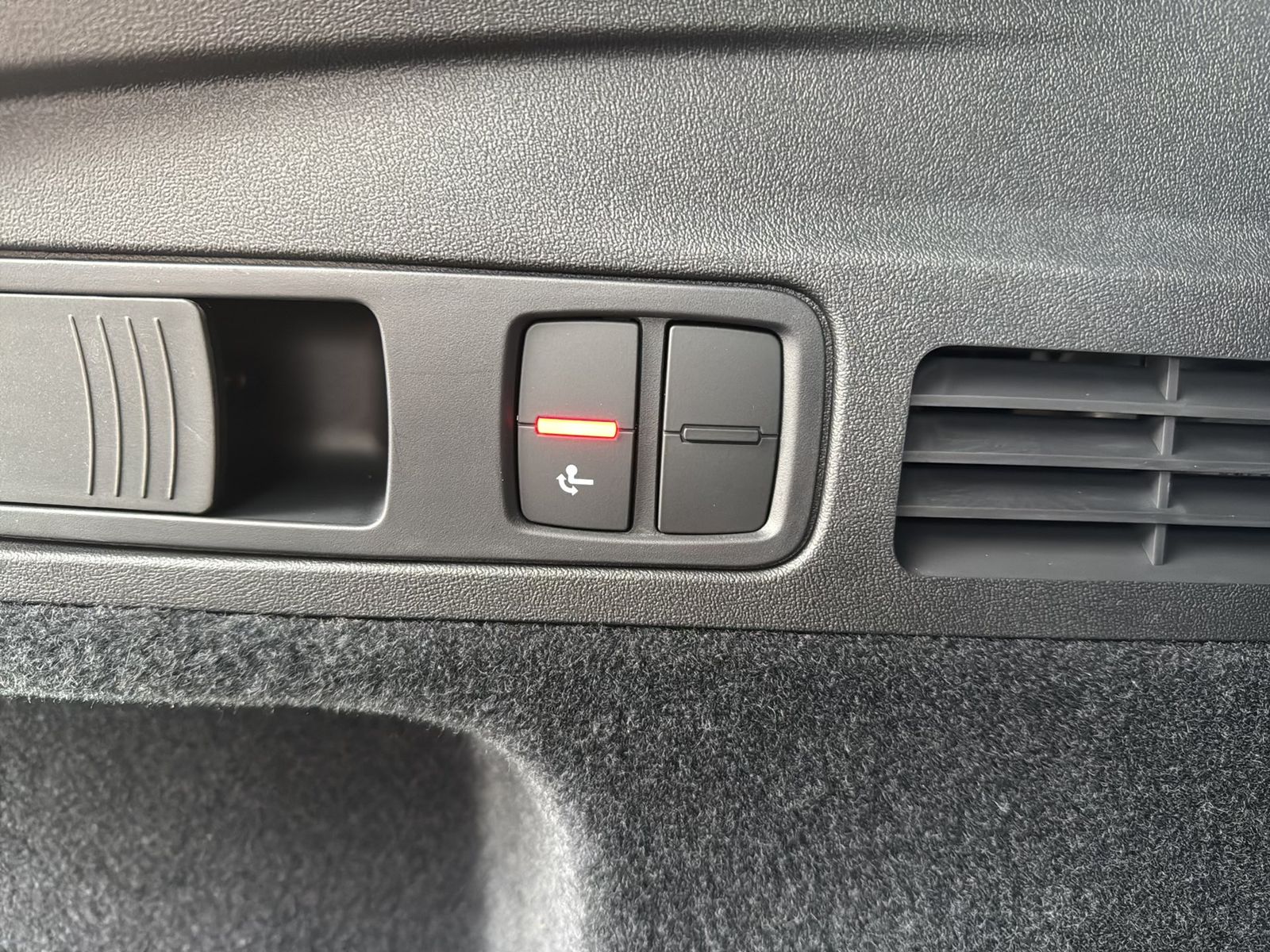 Fahrzeug autohaus mense Fahrzeugabbildung Audi Q5 SUV 40TDI quattro |AHK|HUD|MATRIX|SpurH|LM