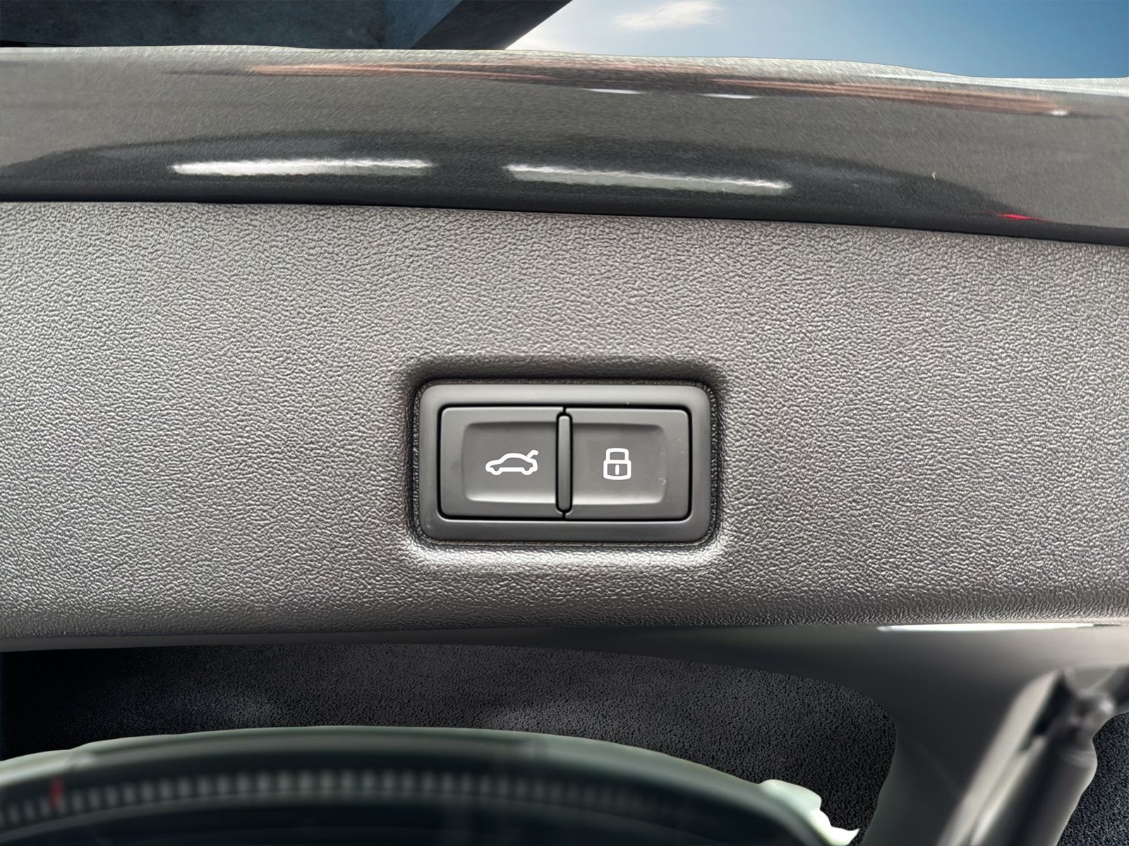 Fahrzeug autohaus mense Fahrzeugabbildung Audi Q5 SUV 40TDI quattro |AHK|HUD|MATRIX|SpurH|LM