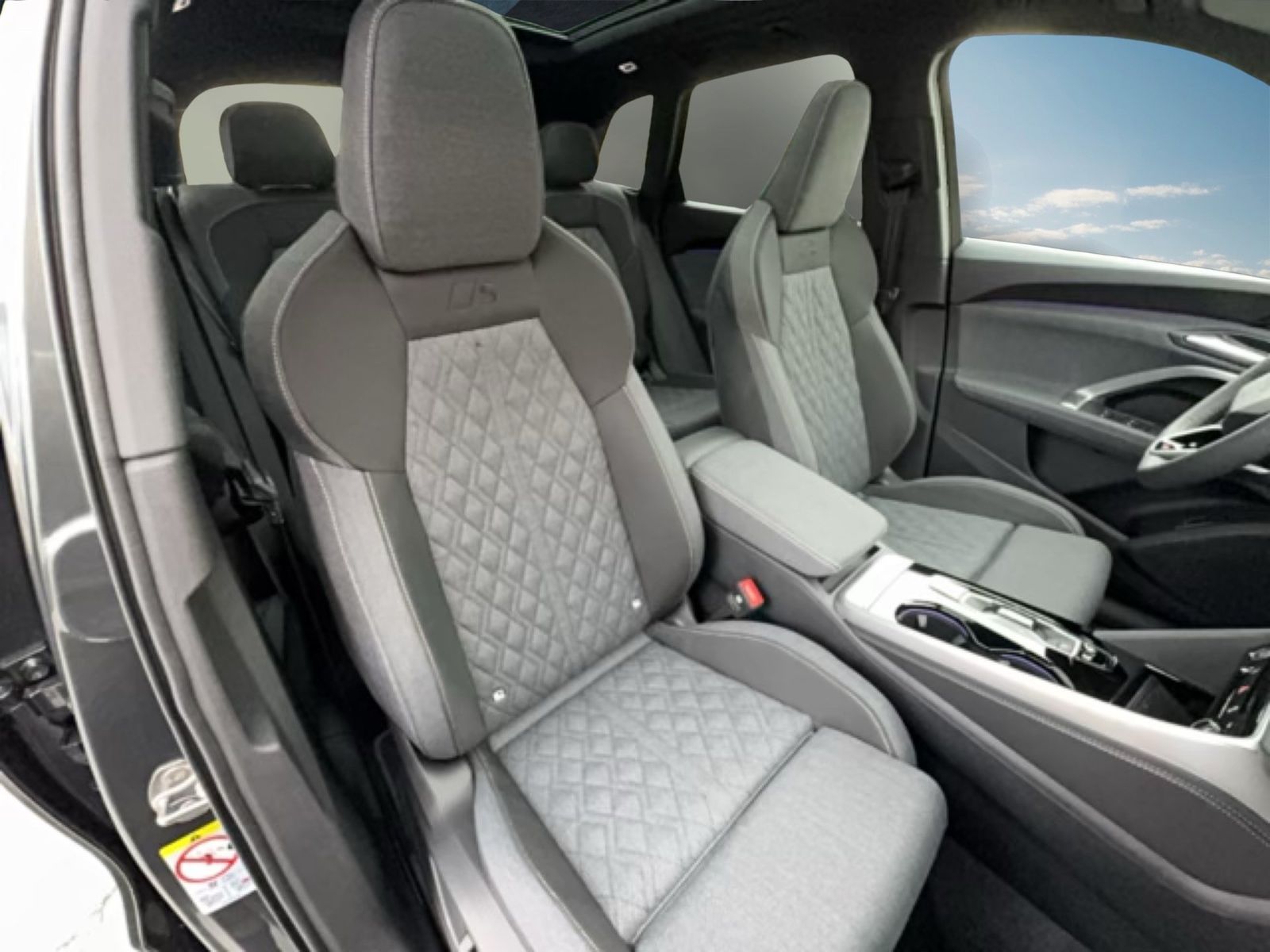 Fahrzeug autohaus mense Fahrzeugabbildung Audi Q5 SUV 40TDI quattro |AHK|HUD|MATRIX|SpurH|LM