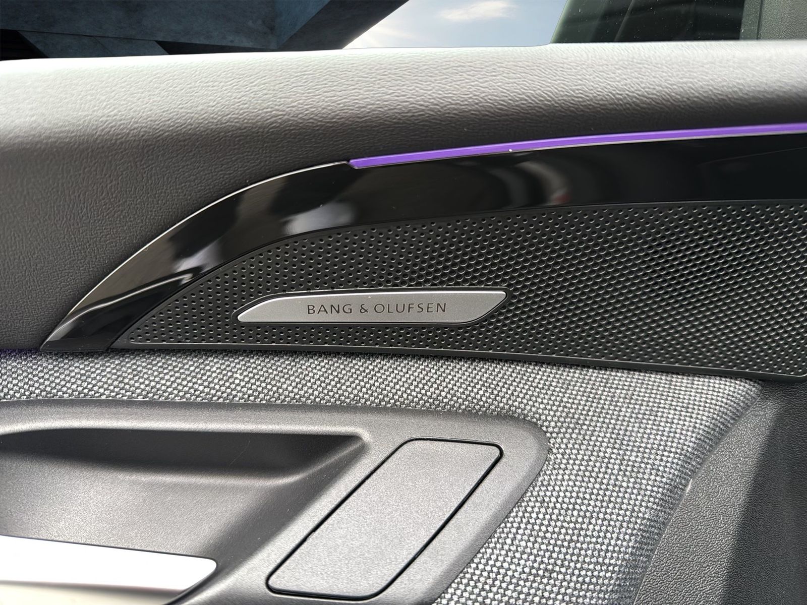 Fahrzeug autohaus mense Fahrzeugabbildung Audi Q5 SUV 40TDI quattro |AHK|HUD|MATRIX|SpurH|LM