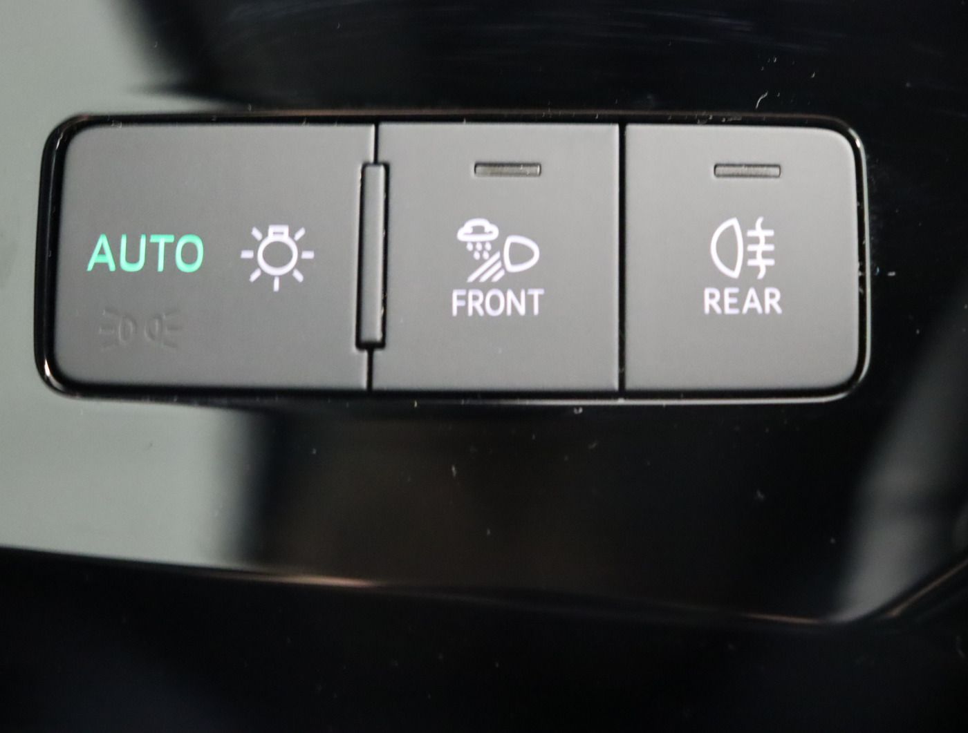 Fahrzeugabbildung Audi Q8 e-tron 55 quattro S line |Matrix|Luft|LED