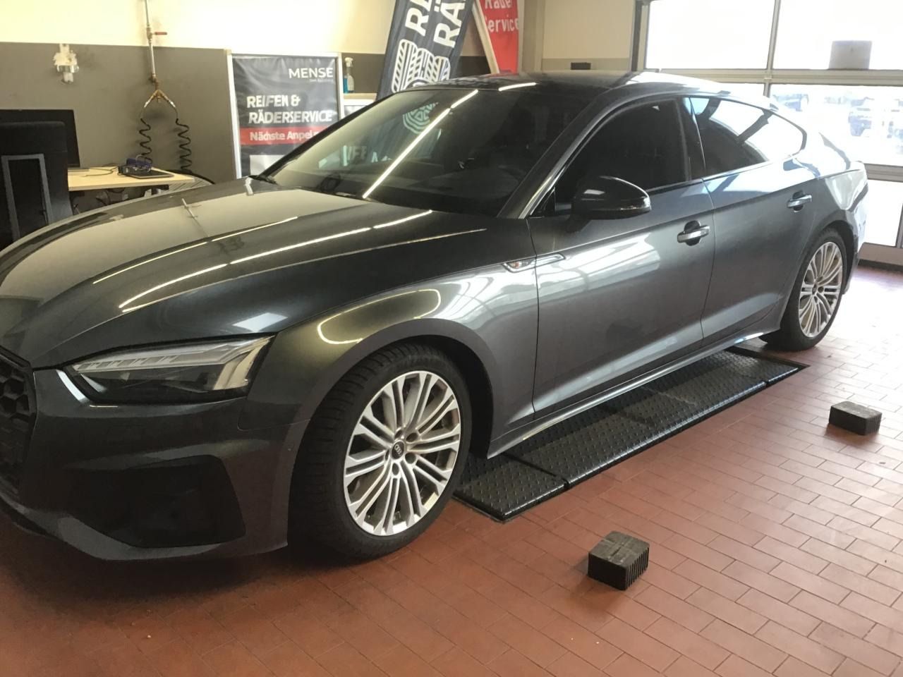 Fahrzeugabbildung Audi A5 Sportback 50 TDI quattro S line |Matrix|Pano