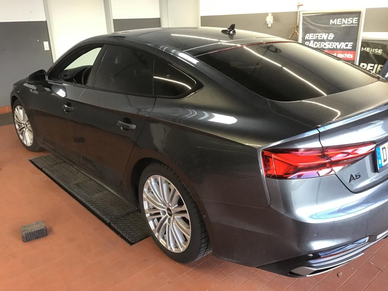 Fahrzeugabbildung Audi A5 Sportback 50 TDI quattro S line |Matrix|Pano