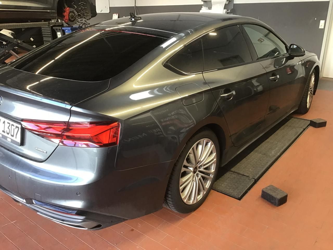 Fahrzeugabbildung Audi A5 Sportback 50 TDI quattro S line |Matrix|Pano
