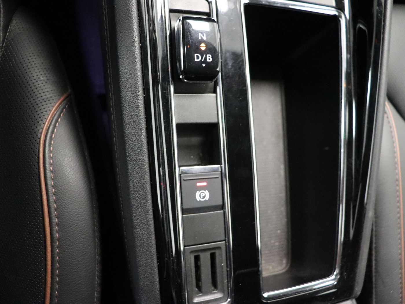 Fahrzeugabbildung SKODA Enyaq iV 80 |AHK|4xSHZ|FLA|ACC|HUD|KeyLess|Navi