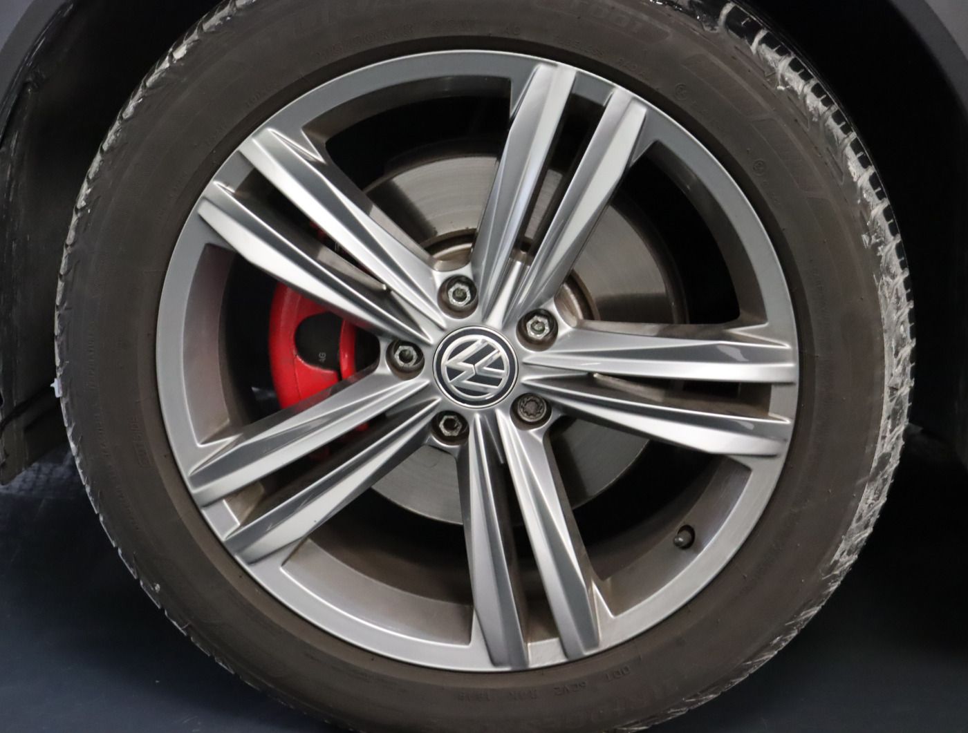 Fahrzeugabbildung Volkswagen T-ROC 2.0 TSI 4M DSG Sport R-line |ACC|SpurH|LM