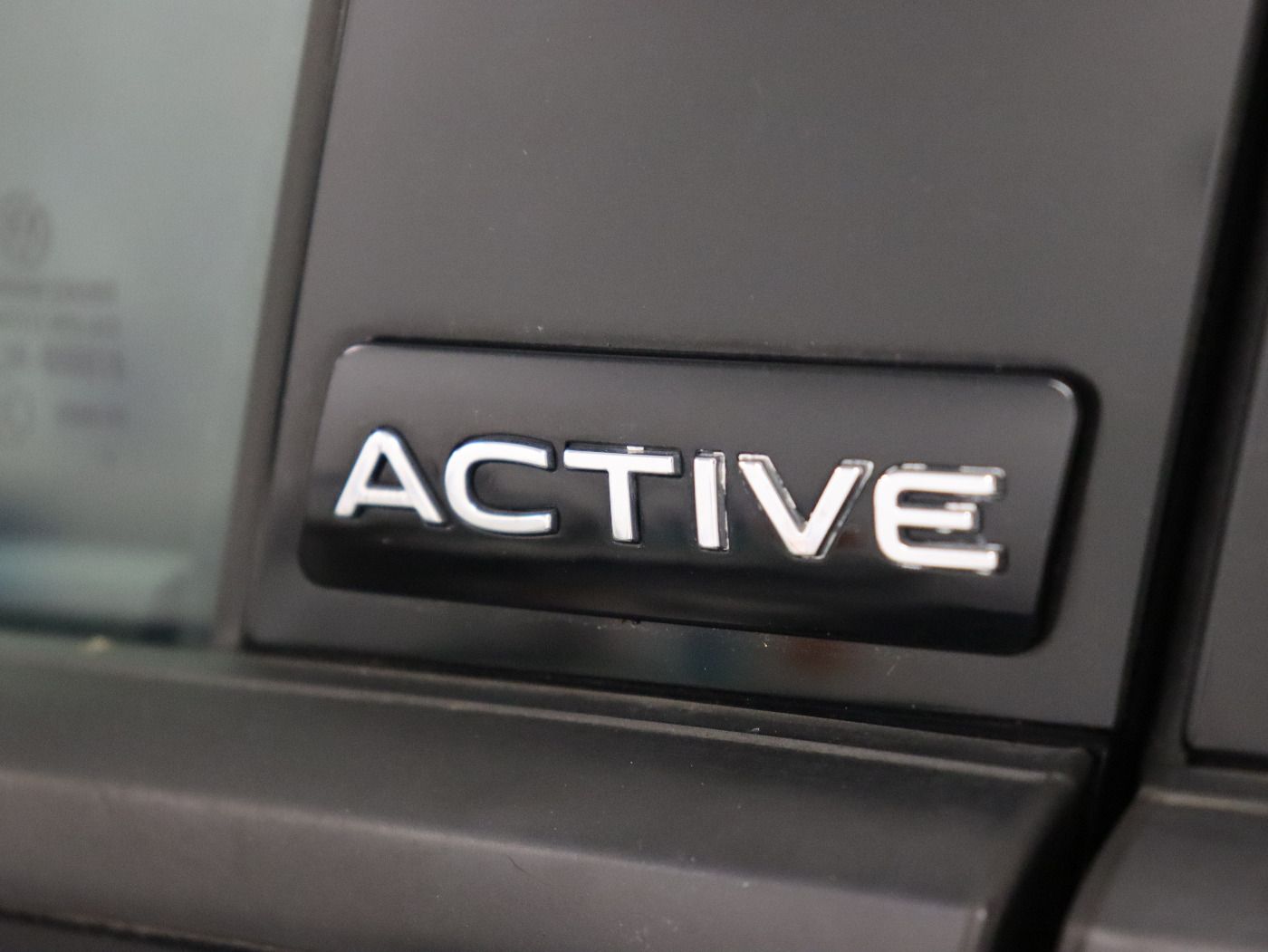 Fahrzeugabbildung Volkswagen T-Roc 1.5 TSI DSG ACTIVE |CarPlay|LM|Navi|SHZG