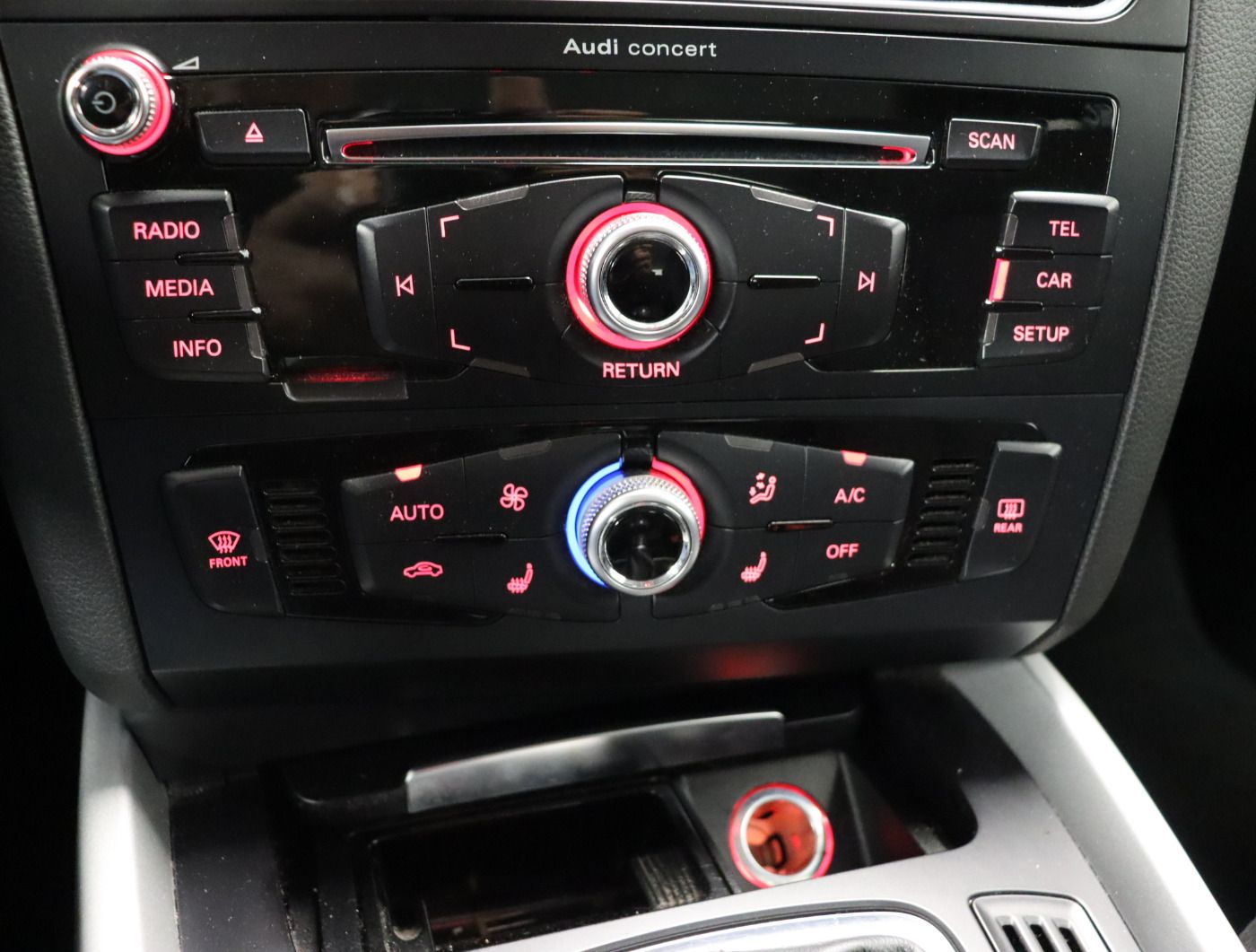 Fahrzeugabbildung Audi Q5 2.0 TDI |KlimaA|AHK|SHZG|KeyLess|LM
