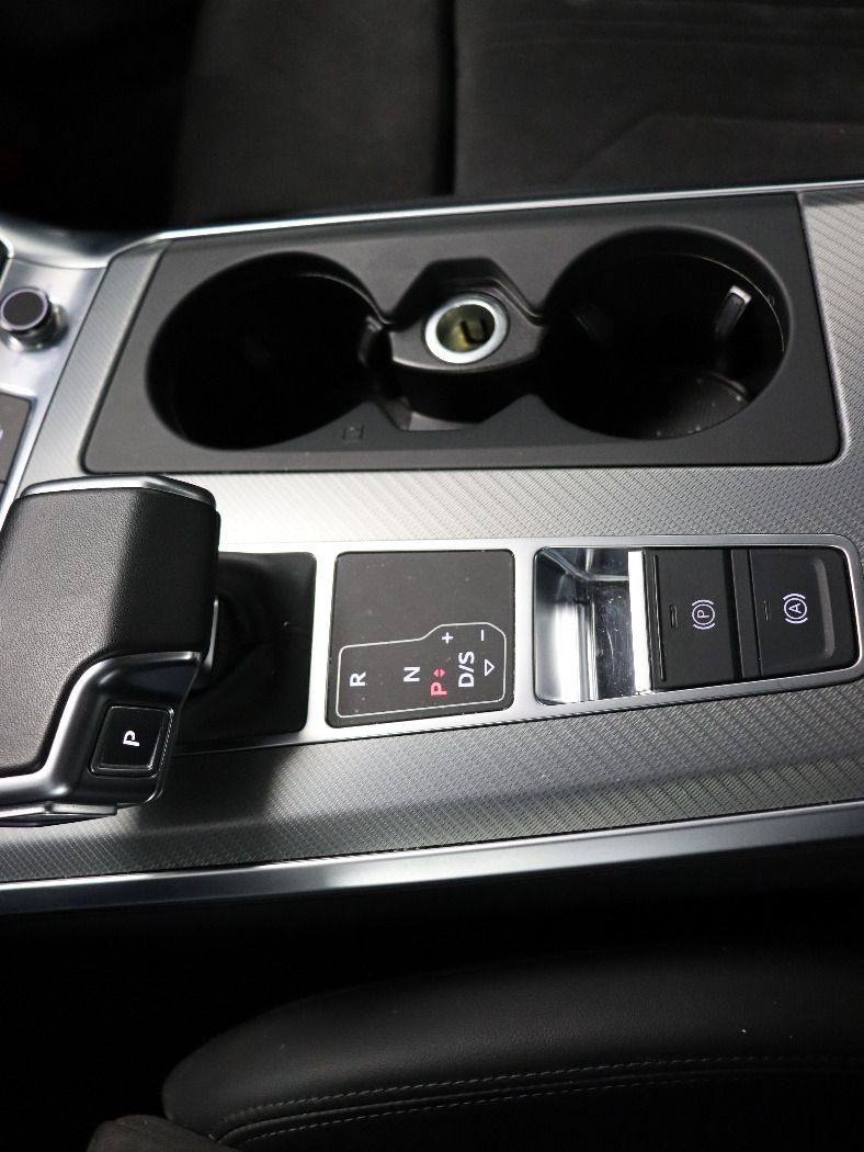 Fahrzeugabbildung Audi A6 Limousine 40 TDI S tronic Sport |AHK|FLA|ACC