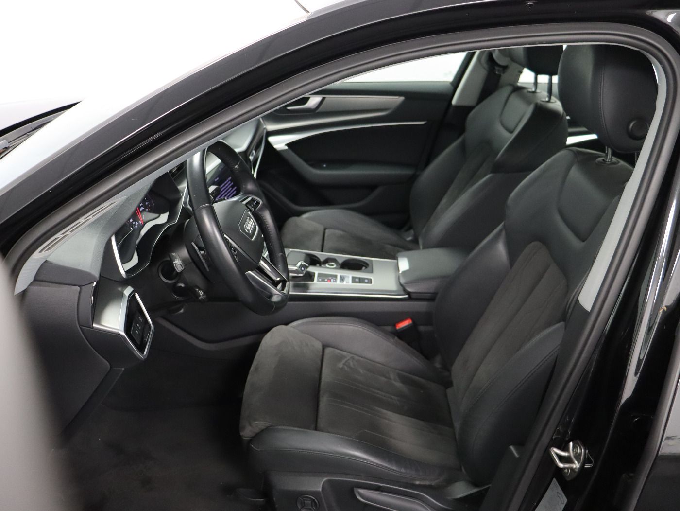 Fahrzeugabbildung Audi A6 Limousine 40 TDI S tronic Sport |AHK|FLA|ACC