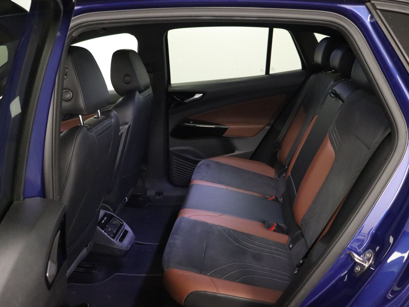 Fahrzeugabbildung Volkswagen ID.4 Pro Performance |AHK|Matrix|ACC|Massage|HUD