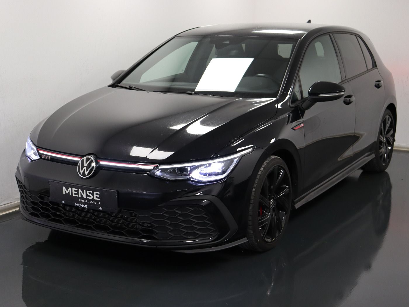 Fahrzeugabbildung Volkswagen Golf VIII 2.0 TSI OPF DSG |VirtualCP|CarPlay|LED