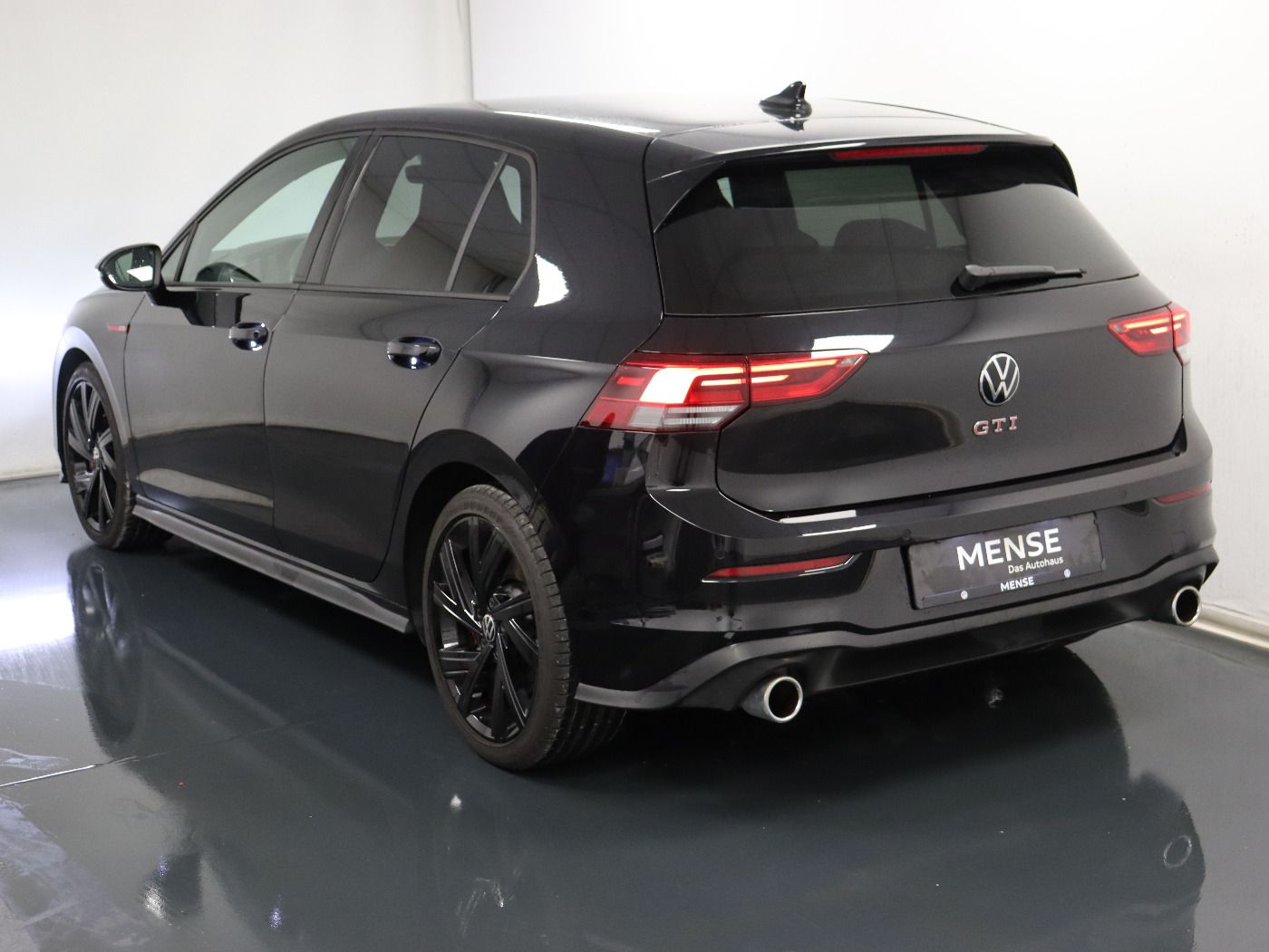 Fahrzeugabbildung Volkswagen Golf VIII 2.0 TSI OPF DSG |VirtualCP|CarPlay|LED