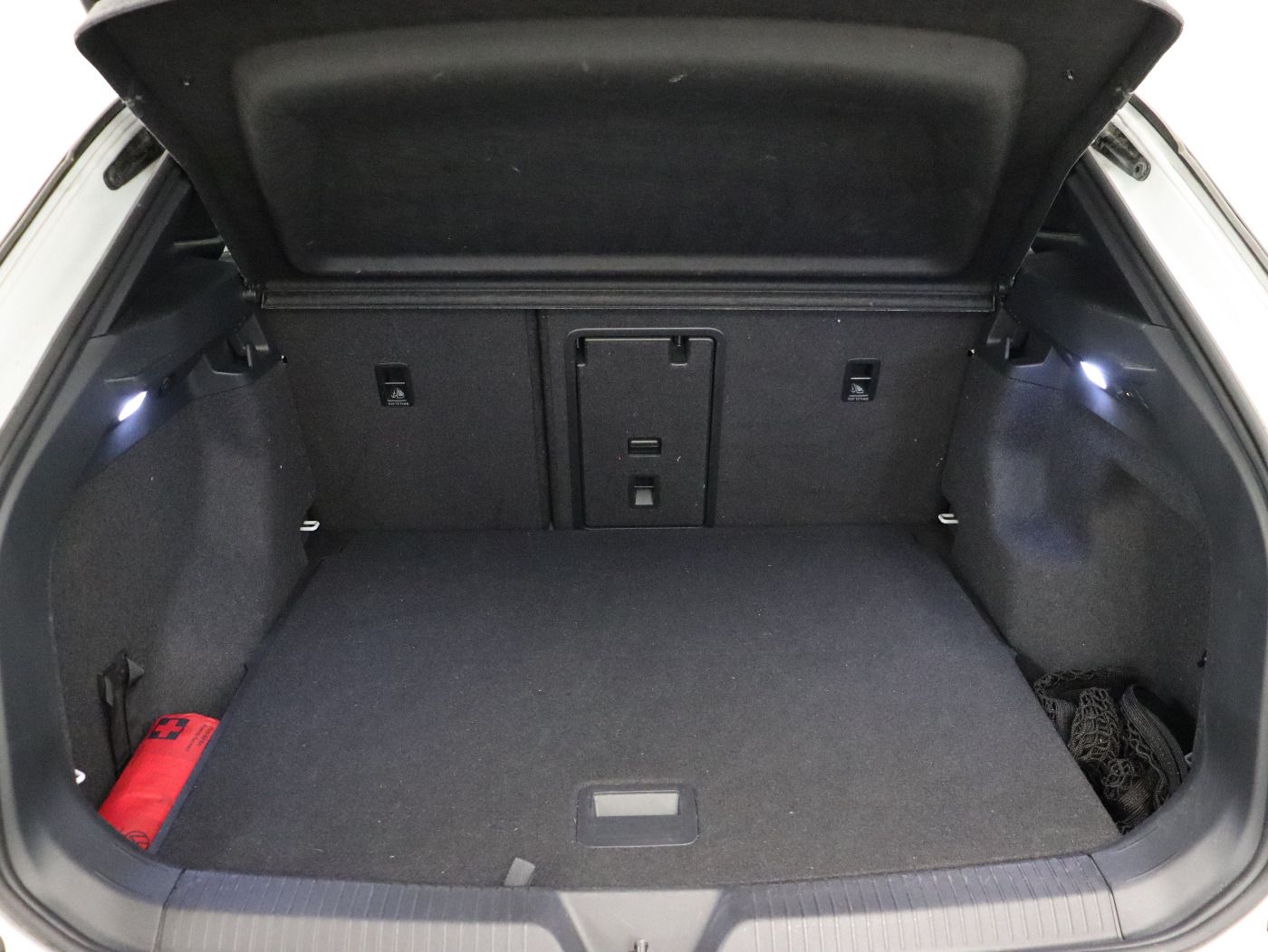 Fahrzeugabbildung Volkswagen ID.4 Pro |AHK|Massage|WPumpe|CarPlay|360|SpurH