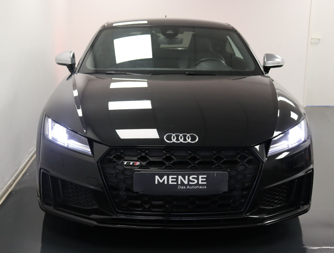 Fahrzeugabbildung Audi TTS Coupé TFSI S tronic LED NaviPlus SideAssist