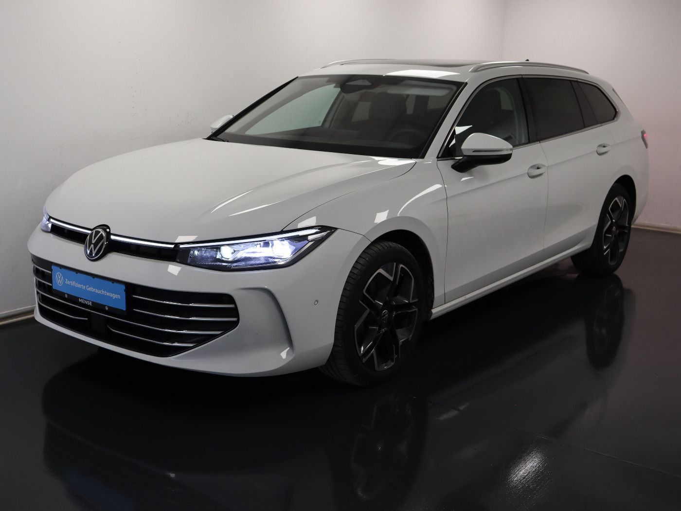 Fahrzeugabbildung Volkswagen Passat Variant 2.0TDI DSG Elegance |AHK|Matrix