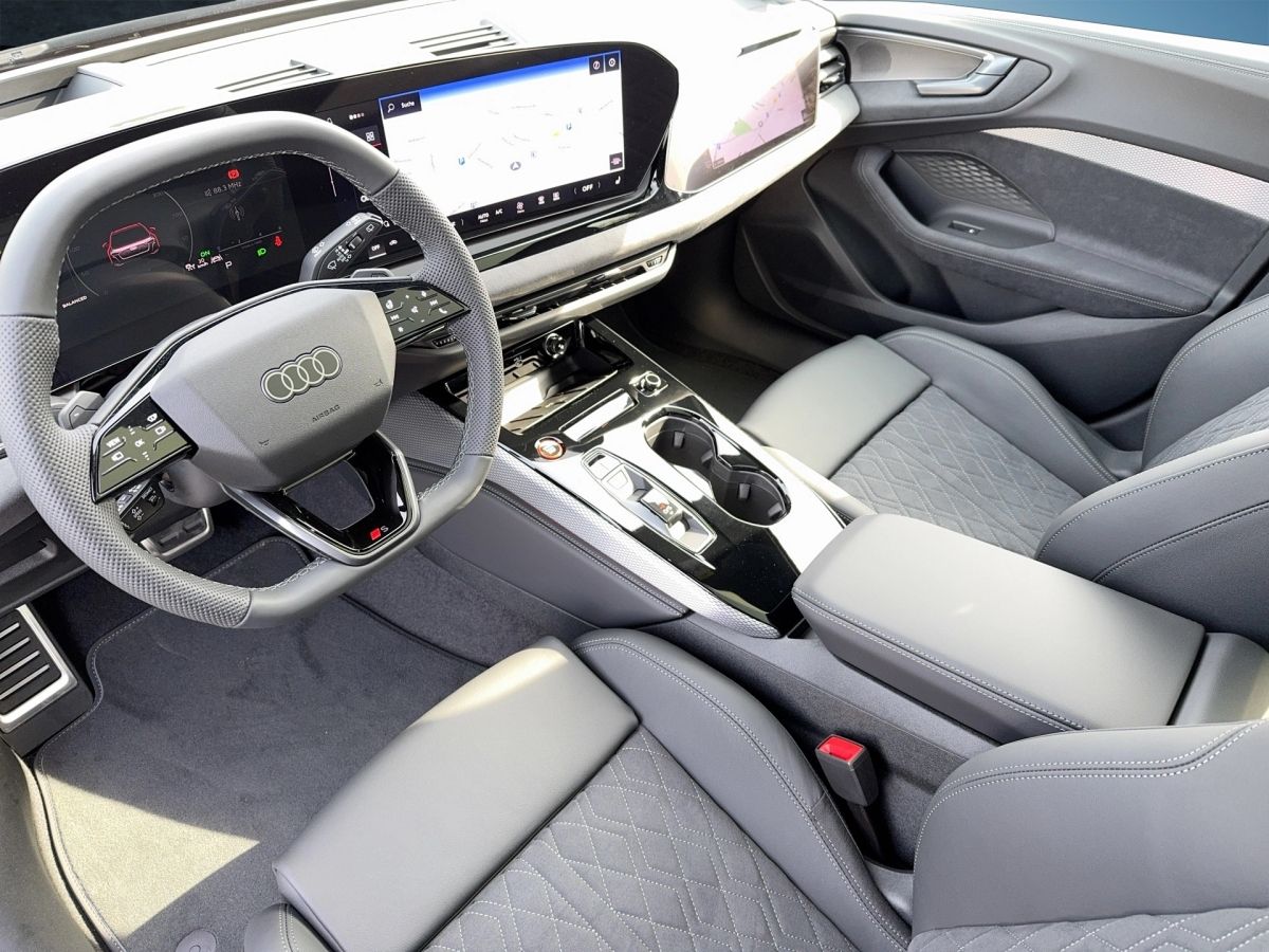 Fahrzeugabbildung Audi A5 Avant TDI quattro 150 kW S tronic |AHK|Pano